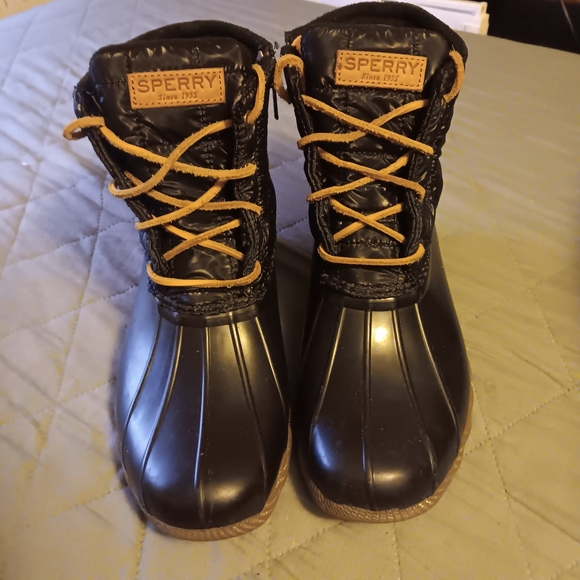 Sperry Womens Saltwater Black Duck Boots - Picture 1 of 4